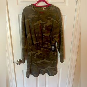 NWT Camo sweatshirt dress